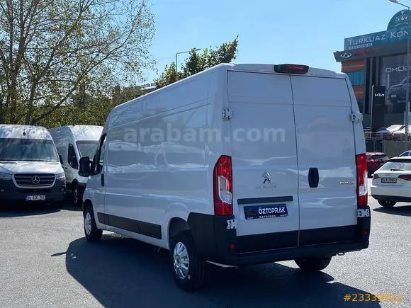 Peugeot Boxer 335 HDI Image 8