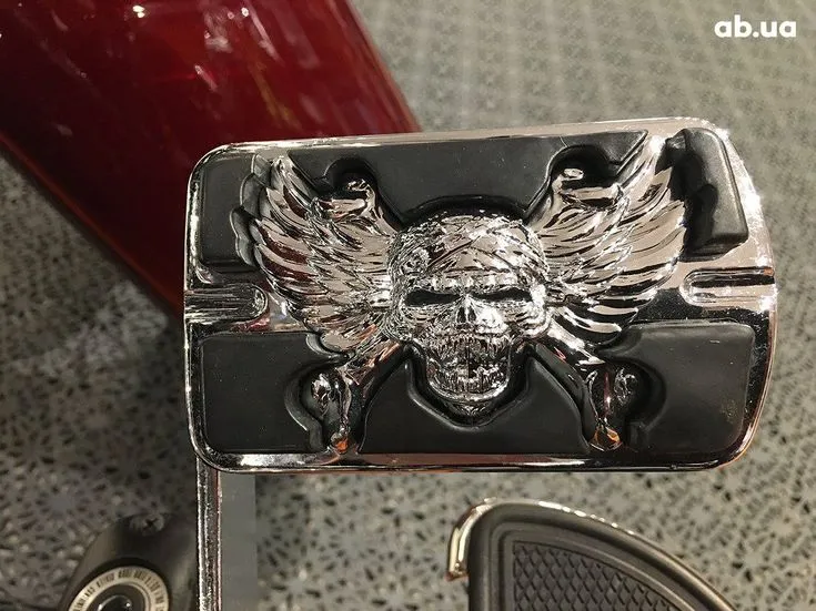 Harley-Davidson FLSTC Image 2